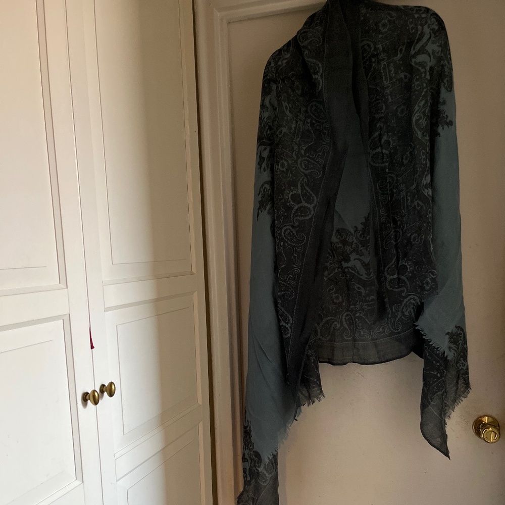 Blue wool scarf